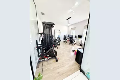 120 Saratoga Boulevard W, Royal Palm Beach, FL 33411 - Photo 4