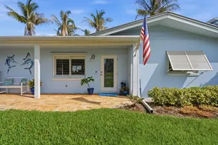 1719 SW Dyer Point Rd, Palm City, FL 34990 - Photo 4