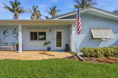 1719 SW Dyer Point Road, Palm City, FL 34990 - Photo 4