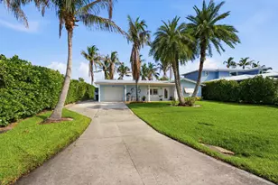 1719 SW Dyer Point Rd, Palm City, FL 34990 - Photo 42