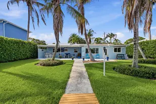 1719 SW Dyer Point Rd, Palm City, FL 34990 - Photo 34