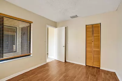 3810 NW 77th Avenue, Davie, FL 33024 - Photo 6