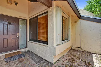 3810 NW 77th Avenue, Davie, FL 33024 - Photo 4