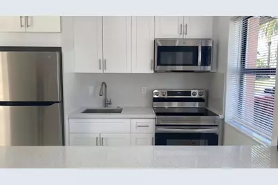 245 NE 1st Terrace #245, Dania Beach, FL 33004 - Photo 6
