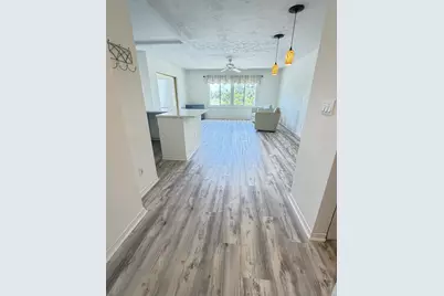 1800 SE Saint Lucie Boulevard #9-305, Stuart, FL 34996 - Photo 8