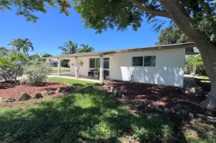 13 SW 13th St, Deerfield Beach, FL 33441 - Photo 2