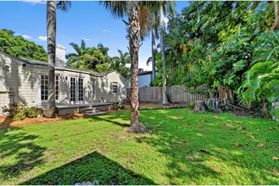 53 Palm Square, Delray Beach, FL 33483 - Photo 6