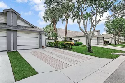 1911 Landings Boulevard, Greenacres, FL 33413 - Photo 2