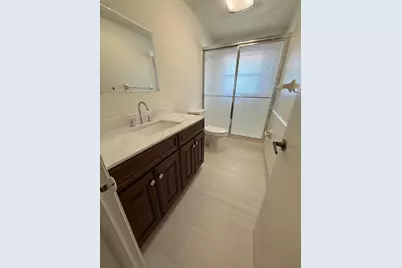 5515 N Lakewood Circle N #124, Margate, FL 33063 - Photo 8
