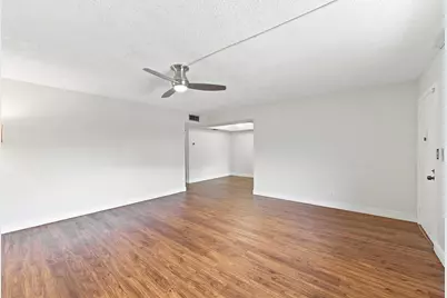 7432 Ashmont Circle #208, Tamarac, FL 33321 - Photo 6