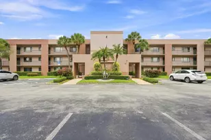 7432 Ashmont Cir, Tamarac, FL 33321 - Photo 32