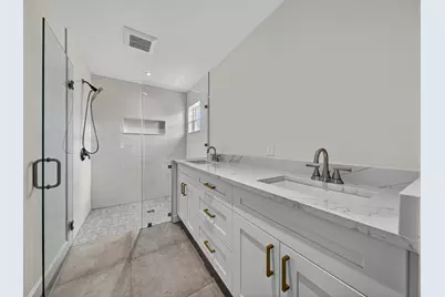 410 NE 34th Street, Oakland Park, FL 33334 - Photo 24
