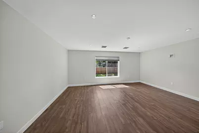 410 NE 34th Street, Oakland Park, FL 33334 - Photo 22