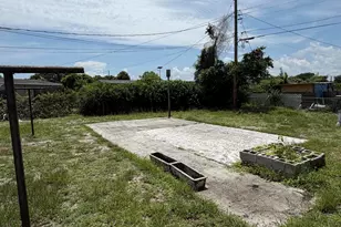 1310 11th St, West Palm Beach, FL 33401 - Photo 10