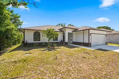 2356 30th Avenue SW, Vero Beach, FL 32968 - Photo 4