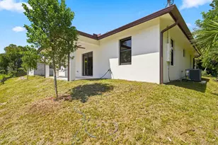 2356 30th Ave SW, Vero Beach, FL 32968 - Photo 38