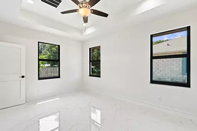 2356 30th Avenue SW, Vero Beach, FL 32968 - Photo 22