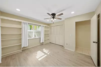 129 Alhambra Place, West Palm Beach, FL 33405 - Photo 26