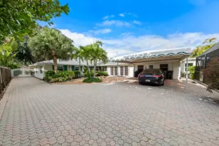 129 Alhambra Pl, West Palm Beach, FL 33405 - Photo 32