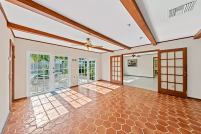 129 Alhambra Place, West Palm Beach, FL 33405 - Photo 8