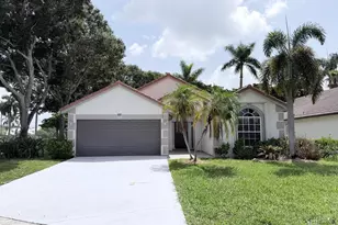 1975 Oak Berry Cir, Wellington, FL 33414 - Photo 2