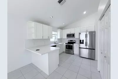 1975 Oak Berry Circle, Wellington, FL 33414 - Photo 6