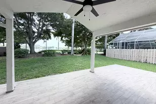 1975 Oak Berry Cir, Wellington, FL 33414 - Photo 18