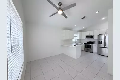 1975 Oak Berry Circle, Wellington, FL 33414 - Photo 10
