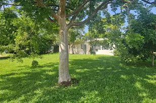 6134 Hogan Creek Rd, Margate, FL 33063 - Photo 18