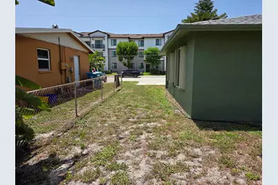 734 NE 1st Street, Boynton Beach, FL 33435 - Photo 6