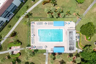 2903 Victoria Cir, Coconut Creek, FL 33066 - Photo 32