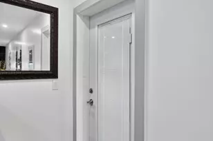 2903 Victoria Cir, Coconut Creek, FL 33066 - Photo 12