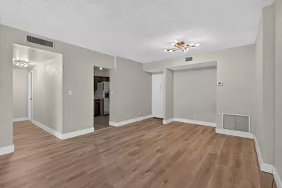 4200 Hillcrest Drive, Hollywood, FL 33021 - Photo 18