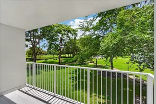 4200 Hillcrest Dr, Hollywood, FL 33021 - Photo 30