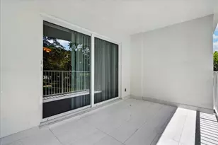 4200 Hillcrest Dr, Hollywood, FL 33021 - Photo 32