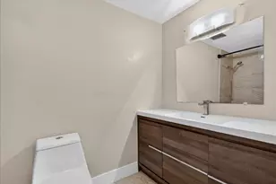 4200 Hillcrest Dr, Hollywood, FL 33021 - Photo 26