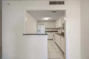 2800 N Ocean Dr, Riviera Beach, FL 33404 - Photo 8