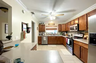9132 Pine Springs Dr, Boca Raton, FL 33428 - Photo 10