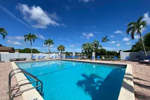 9132 Pine Springs Dr, Boca Raton, FL 33428 - Photo 16