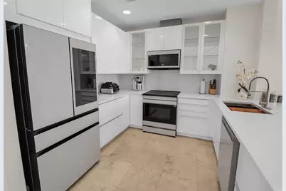 814 NE 19th Avenue, Fort Lauderdale, FL 33304 - Photo 10
