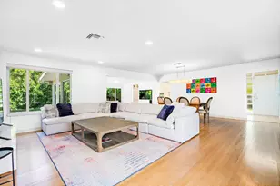 157 Worth Ct N, West Palm Beach, FL 33405 - Photo 8