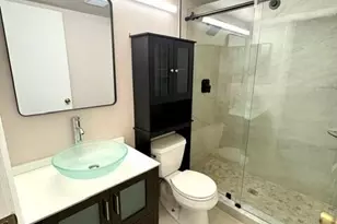 226 Kent N, West Palm Beach, FL 33417 - Photo 8