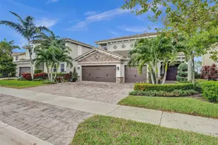 9749 Blue Isle, Parkland, FL 33076 - Photo 16