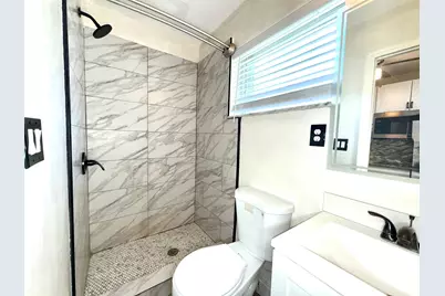 3548 NW 39th Avenue, Lauderdale Lakes, FL 33309 - Photo 10