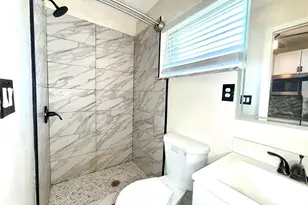 3548 NW 39th Ave, Lauderdale Lakes, FL 33309 - Photo 10