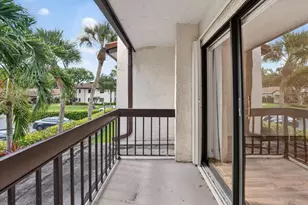 21682 Cypress Rd, Boca Raton, FL 33433 - Photo 46