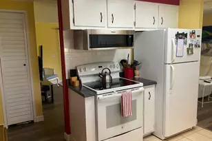 8528 Duchess Ct E, Boynton Beach, FL 33436 - Photo 2