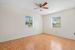 4766 Gulfstream Rd, Lake Worth, FL 33461 - Photo 12