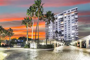 5200 N Ocean Blvd, Lauderdale by the Sea, FL 33308 - Photo 32