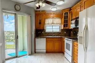 3465 Via Poinciana, Lake Worth, FL 33467 - Photo 2